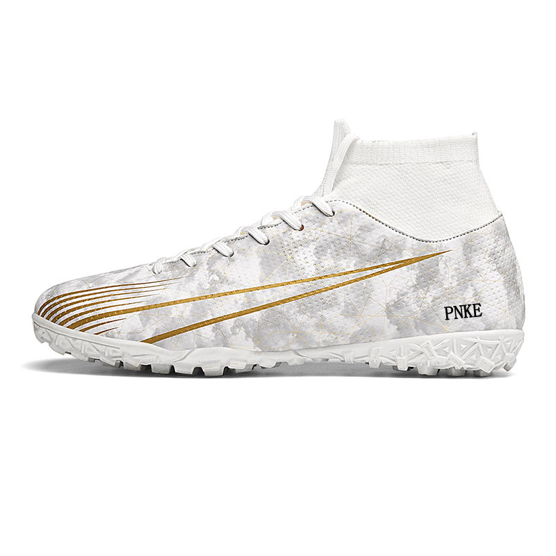 PNKE Slip Resistant And Abrasion Resistant Coverage Soccer Shoes Unisex White