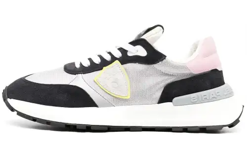 PHILIPPE MODEL Paris Logo-patch Panelled Sneakers