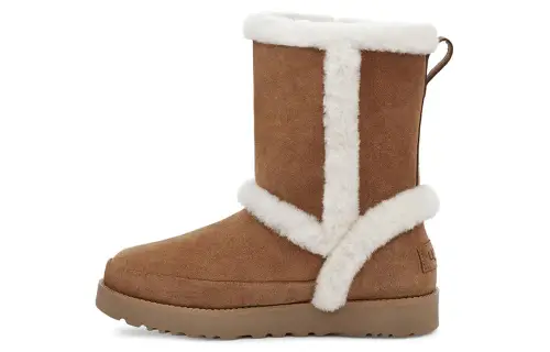 UGG Classic Short Fluff Spill Seam Women's
