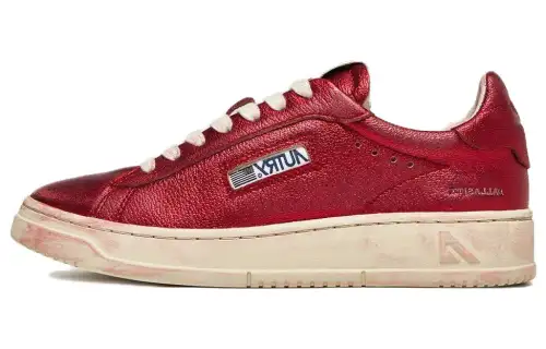 AUTRY Sheepskin Low top Skateboard Shoes Women's Red
