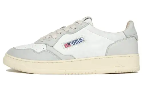 AUTRY Sheepskin Low top Skateboard Shoes Men's Gray White
