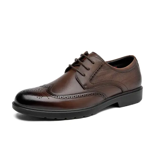 AOKANG cow leather, versatile and fashionable, business and workplace commuting, thickened with velvet, warm shoes for middle-aged and elderly dads, brogue carving, elegant gentleman wedding shoes, classic retro, wear-resistant and non-slip, formal leather shoes, men's brown