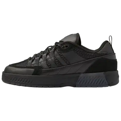 DC Shoes Low top Casual Shoes Men's Black
