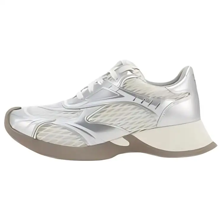 Teenie Weenie Synthetic Leather Breathable Low top Casual Shoes Women's Beige Silver
