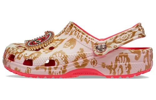 Crocs Classic Clog Chumbak Ikkat & Paisleys Beige