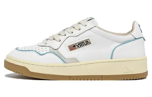 AUTRY Leather Stylish Skateboarding Shoes Men's White
