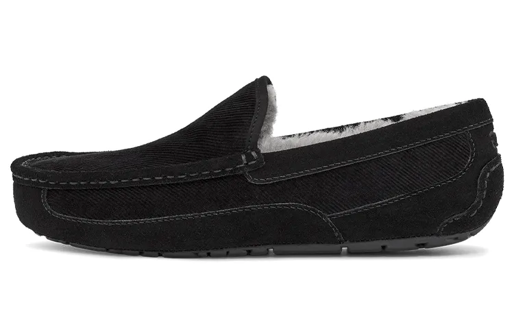 UGG Ascot Corduroy Ii 'Black'