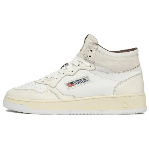 AUTRY Skateboard Shoes Women's Ecru