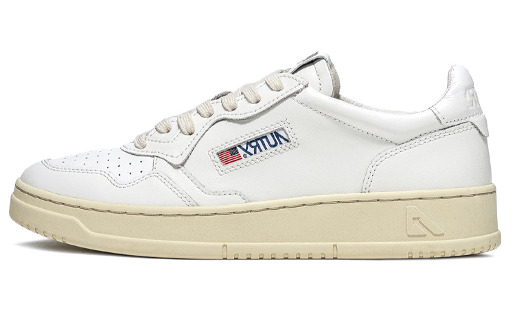 AUTRY Medalist Leather Low White Women's