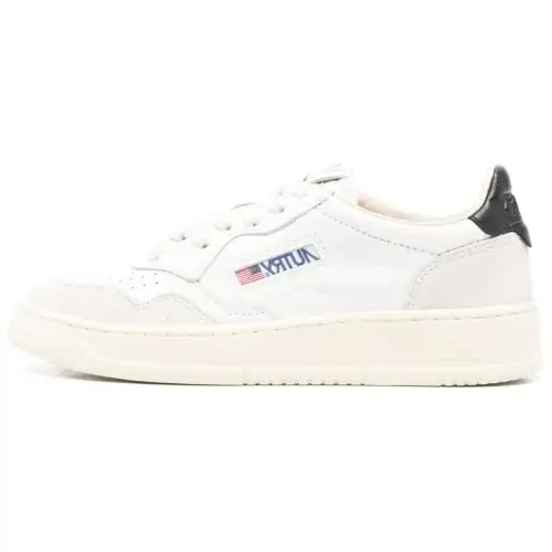 AUTRY Cow Leather Abrasion Resistant Low top Skateboard Shoes Women's White