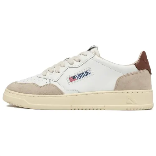 AUTRY Cow Leather Low top Skateboard Shoes Men's Ecru