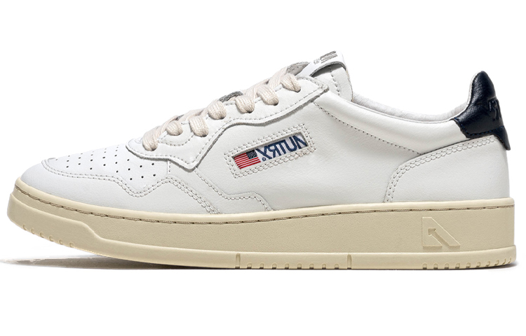 AUTRY Medalist Leather Low White Dark Blue Women's