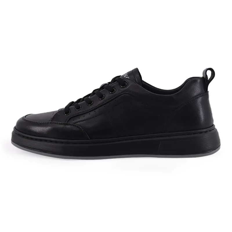 TRANOI Low top Skateboard Shoes Men's Black