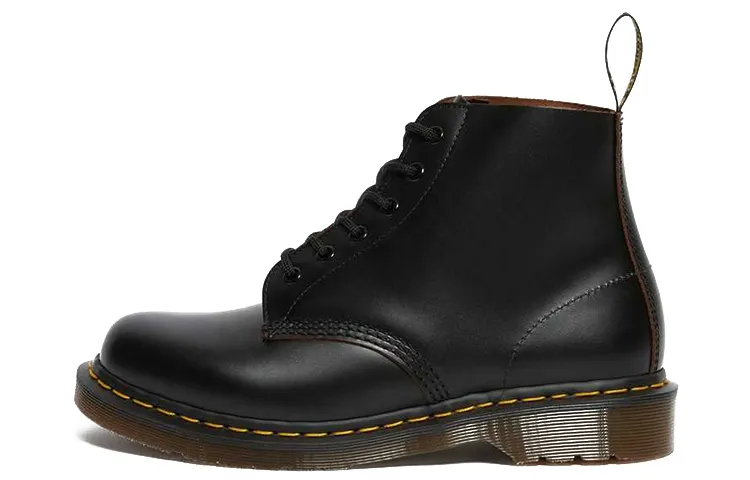 Dr. Martens 101 Vintage 6 Holes Boots