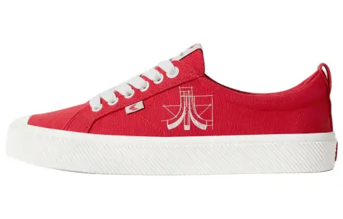 CARIUMA Low top Canvas Shoes Women's Red