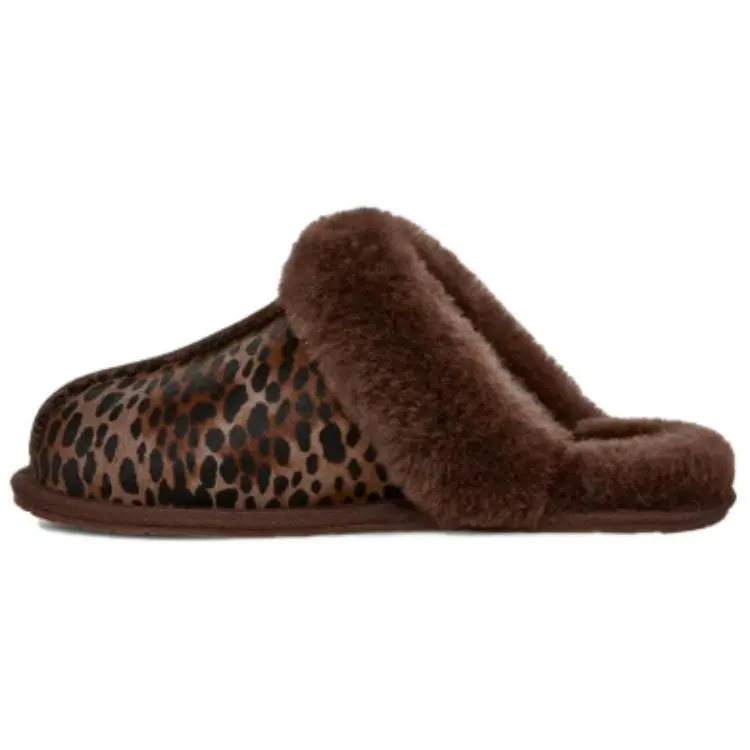 UGG Scuffette Caspian Slipper Burnt Cedar Women's