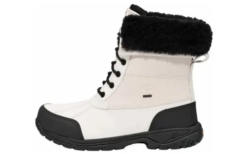 UGG Butte White Black