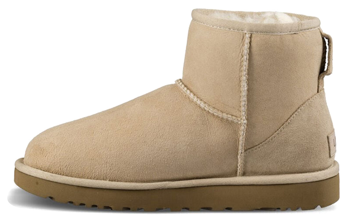 Женские сапоги UGG Classic Mini II (песочные)