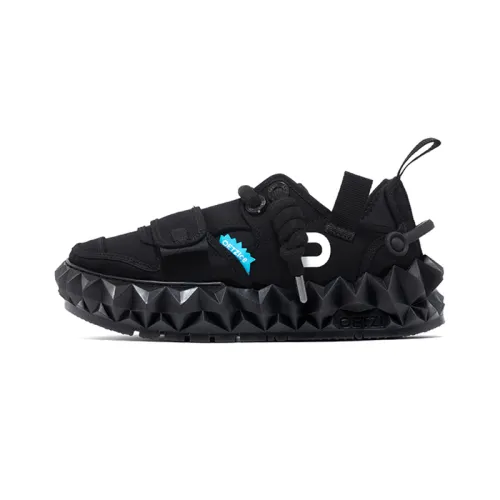 OETZI The Ice Man Oz, Ugly Cute Shoes Fabric Cushioning Slip Resistant Abrasion Resistant Low top Skateboard Shoes