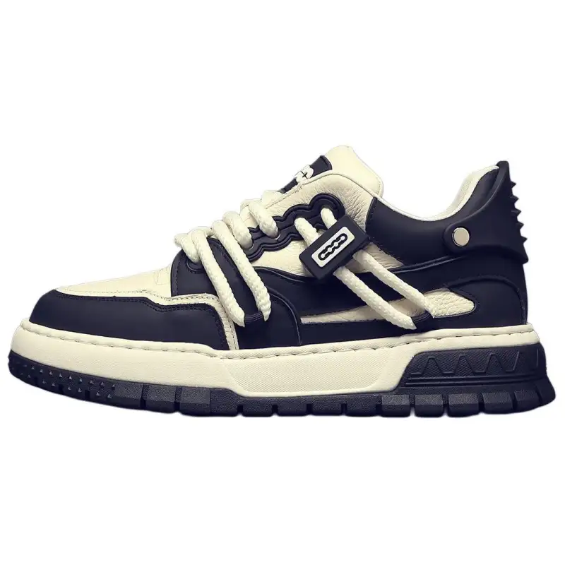 JANE HARLOW Low top Skateboard Shoes Men's White Black