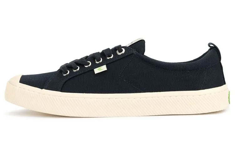 CARIUMA Oca Low top Canvas Sneakers