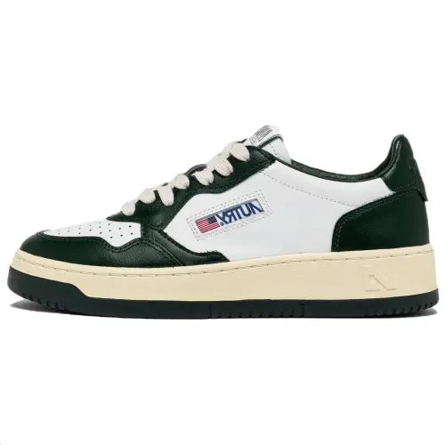 AUTRY Low top Skateboard Shoes Men's Green
