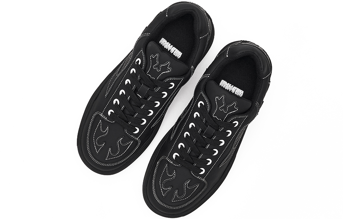 WILD PITCH Overthrow Low top Skateboard Shoes Unisex Black