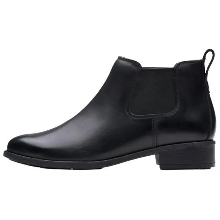 Clarks Cow Leather Short Chelsea Boots Women's Black