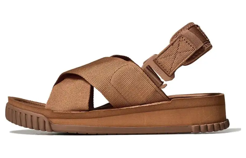 Shaka Sandals FIESTA Beach Sandals Women's Brown