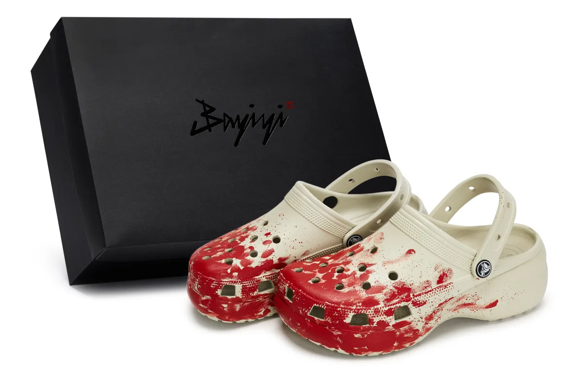 Crocs Classic Platform Clog 811 Manufacturing, Crime Scene Investigation, Special Shoe Box Clogs Women's Bone White Red