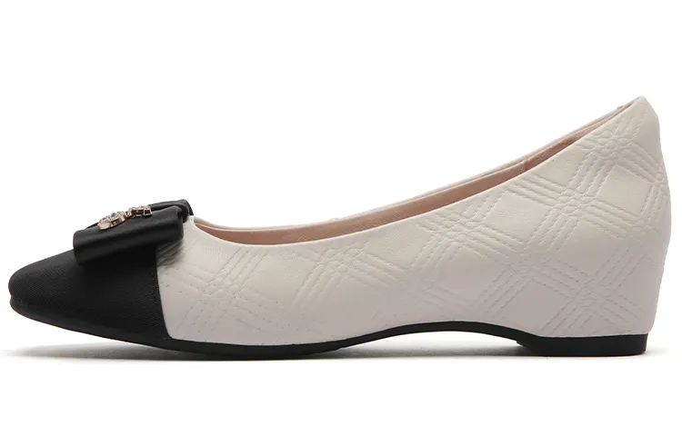 PACO GIL Women's Casual Shoes Women's Low Top Ecru