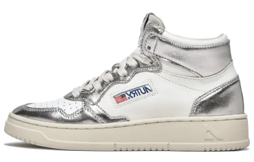 AUTRY Logo-patch Lace-up Sneakers