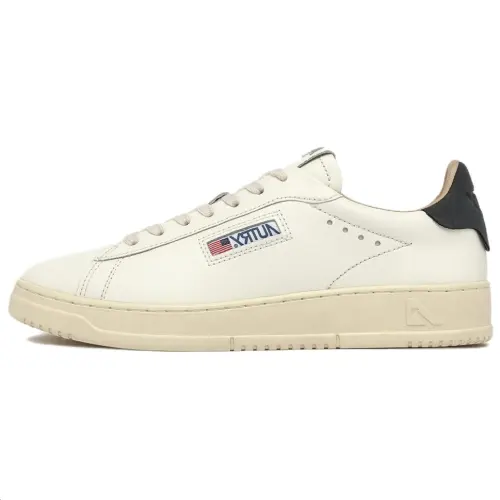 AUTRY Cow Leather Low top Skateboard Shoes Women's White Black