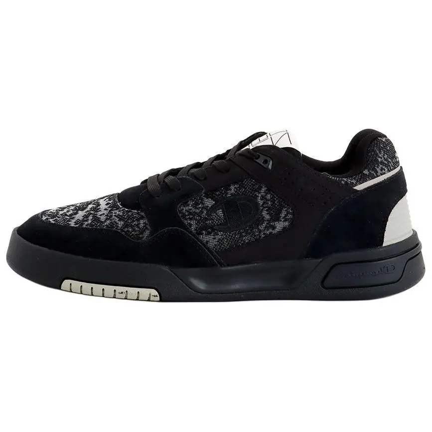 Champion Low top Skateboard Shoes Men's Black