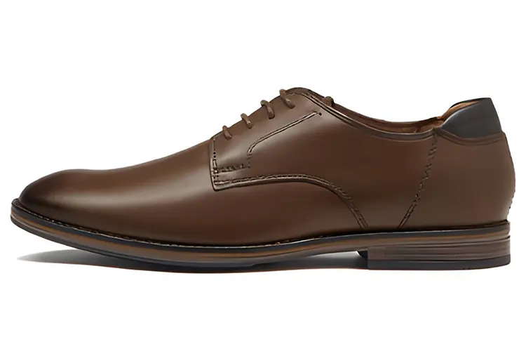 Clarks Casual Leather Shoes Men's Low Top Dark Umber