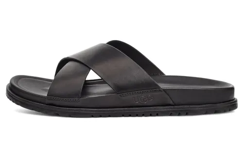 UGG Wainscott Lightweight Cozy Minimalistic Black