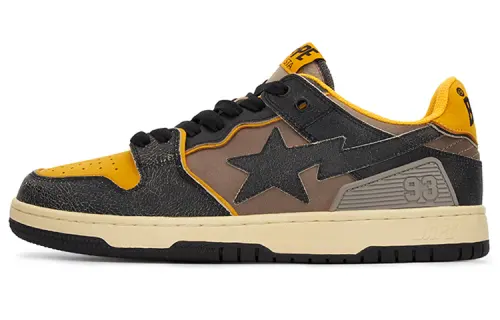 A BATHING APE Sk8 Sta 'Yellow Black' Women's