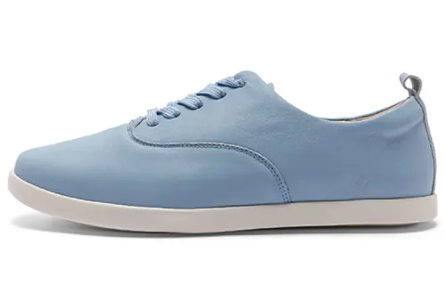 Clarks Leather Stylish Skateboarding Shoes Women's Blue