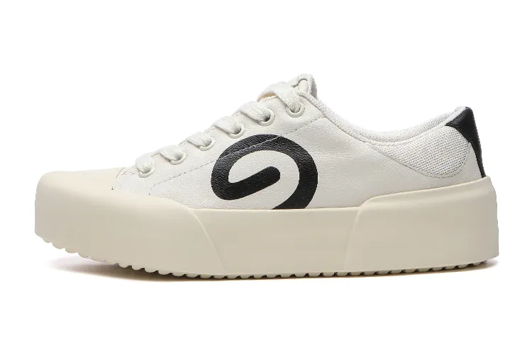 EVERAU Women's Casual Shoes Women's Low Top White Black