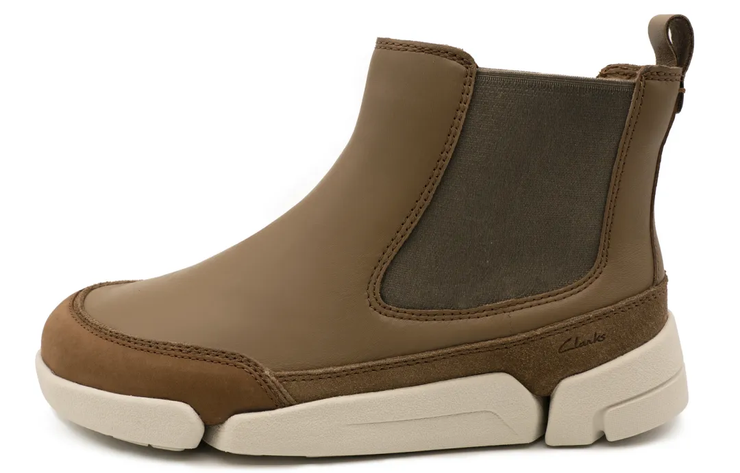 Clarks Cow Leather Short Chelsea Boots Women's Light Coffee