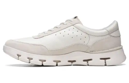 Clarks Cow Leather Low top Casual Shoes Men's White