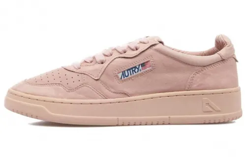 AUTRY Low top Skateboard Shoes Women's Pink