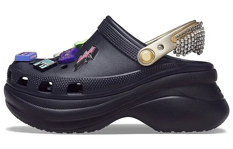 Crocs Classic Clog Clogs Women's Black