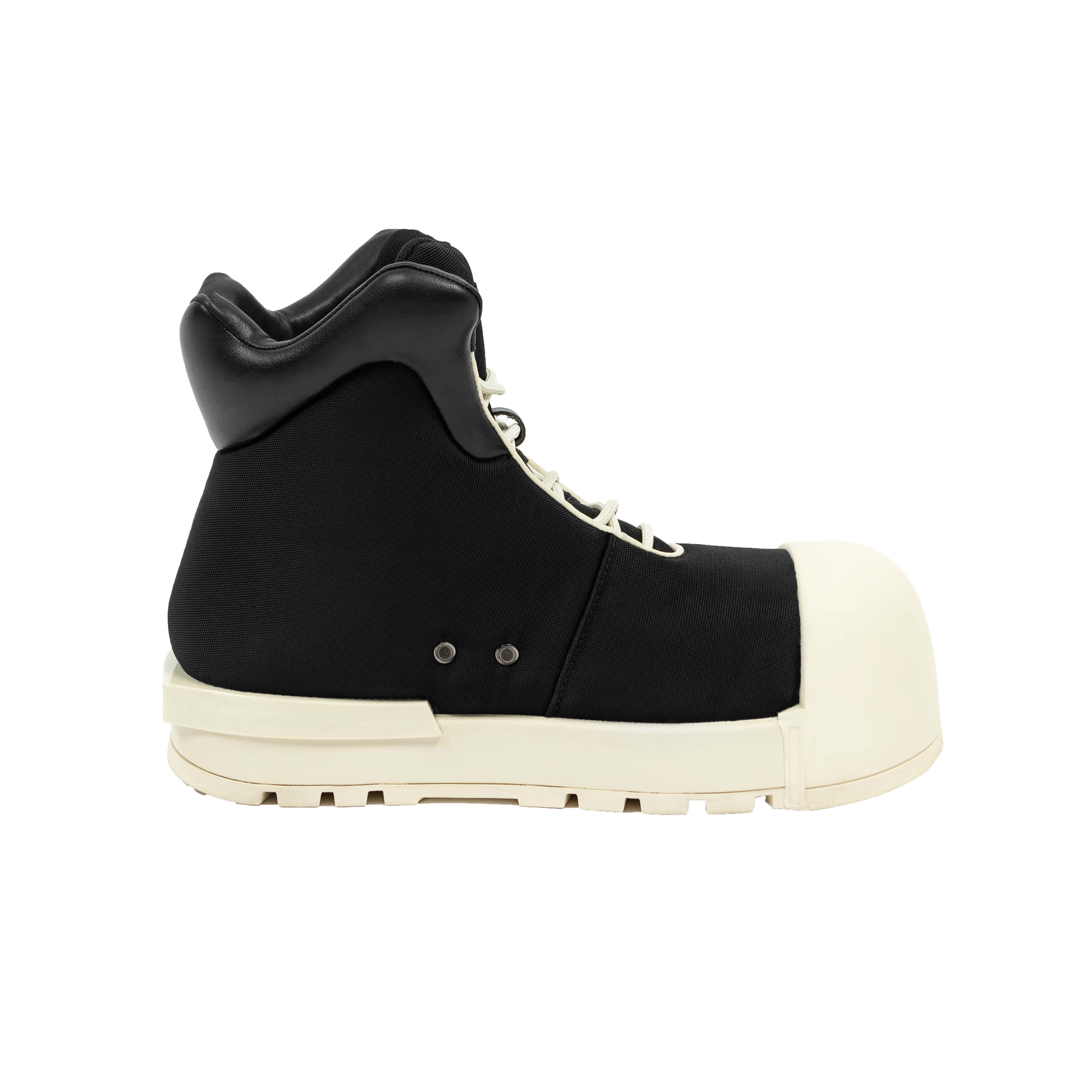 FVVO x ROCKSTA Ankle Boots Unisex Black White