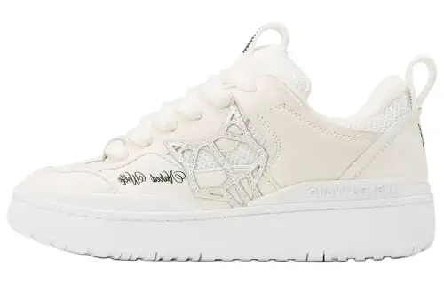 Naked Wolfe Area Leather Low top Skateboard Shoes Women's White
