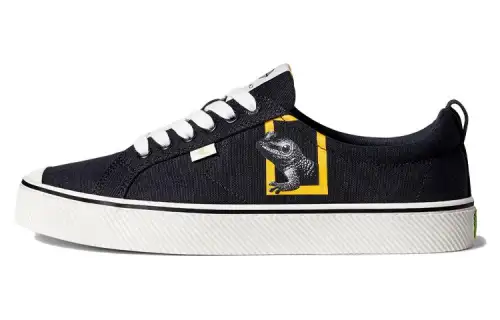 CARIUMA Skateboard Shoes Men's Low Top Black