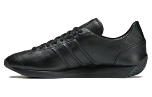 Y-3 Country Y-3 'Triple Black'