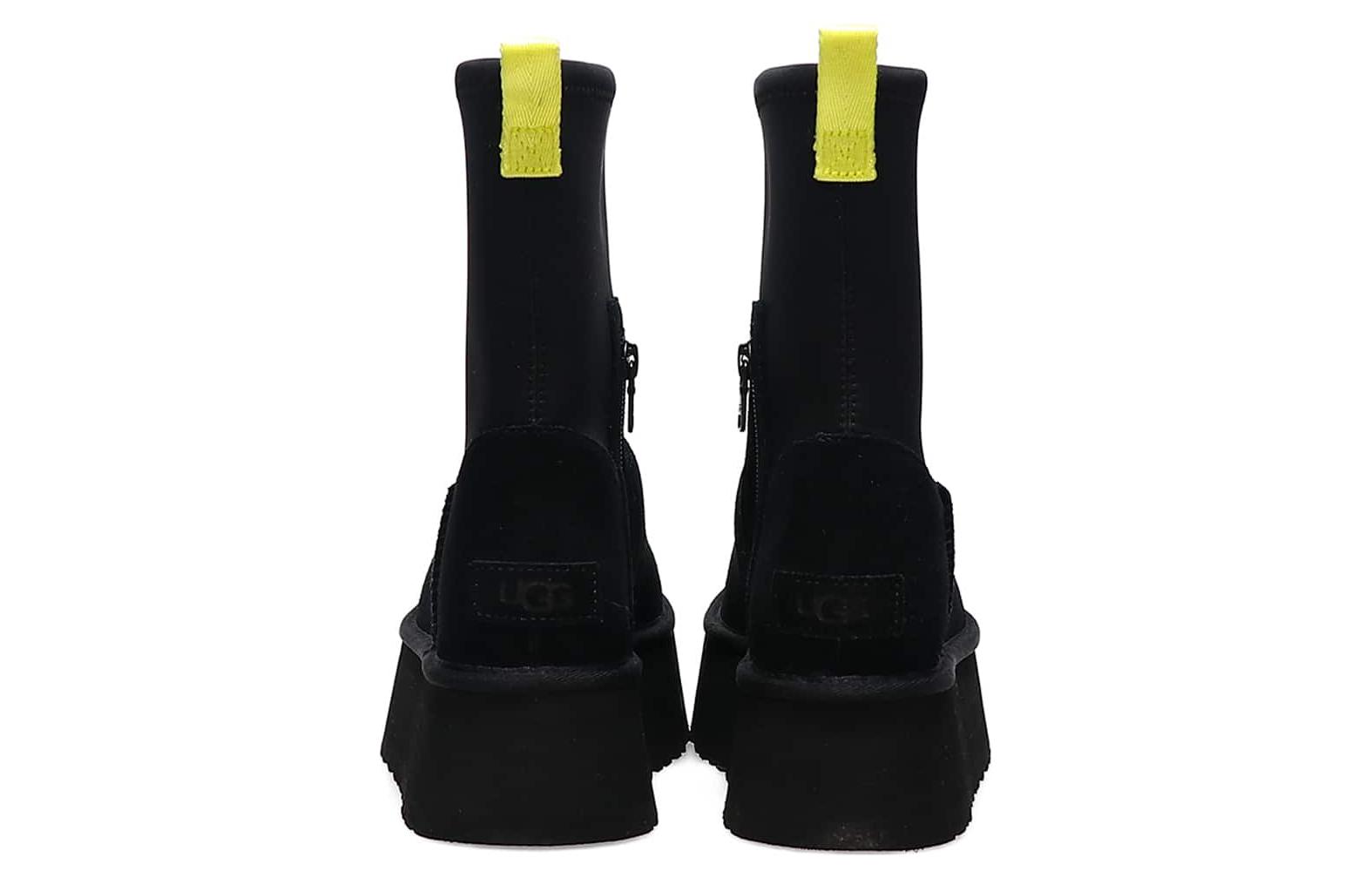 UGG Classic Dipper Boot Black Women's