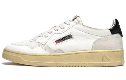 AUTRY Leather Comfortable Low top Skateboard Shoes Men's