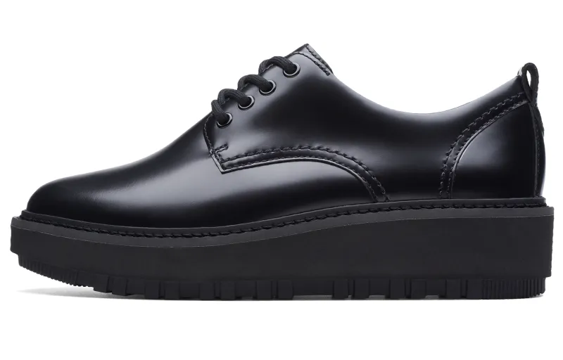 Clarks Oli Collection Women's Casual Shoes Women's Low Top Black